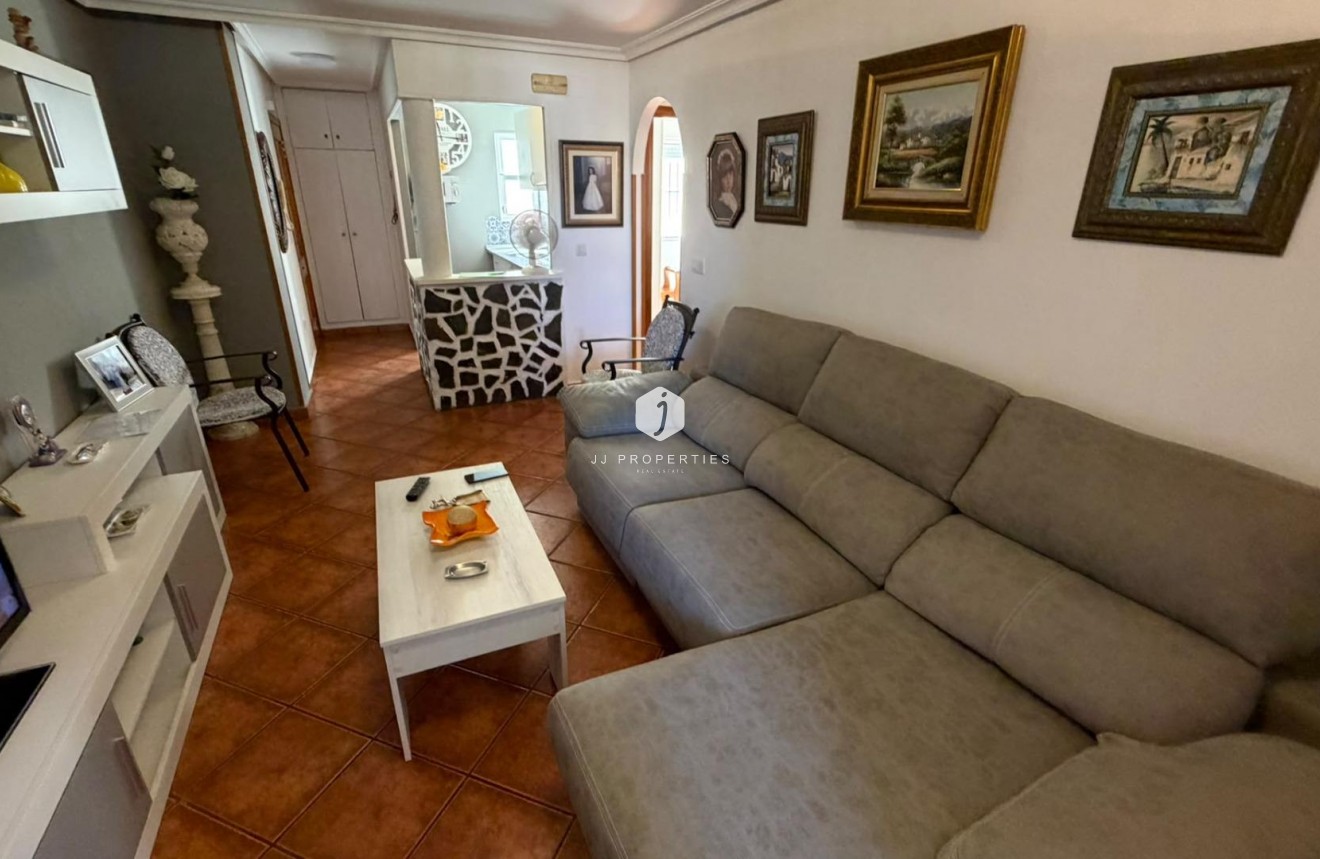 Tweedehands - Appartement / flat -
Torrevieja - Playa del Cura