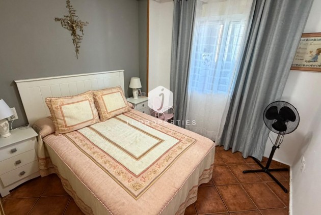 Tweedehands - Appartement / flat -
Torrevieja - Playa del Cura