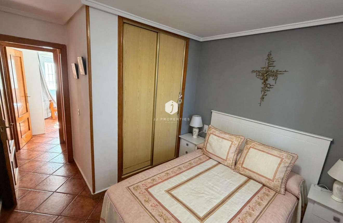 Tweedehands - Appartement / flat -
Torrevieja - Playa del Cura