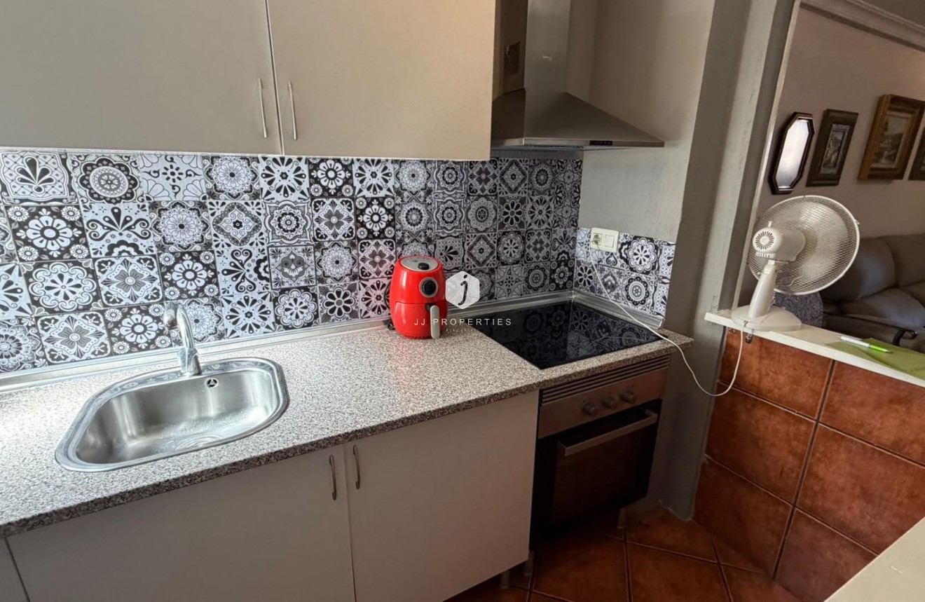 Tweedehands - Appartement / flat -
Torrevieja - Playa del Cura