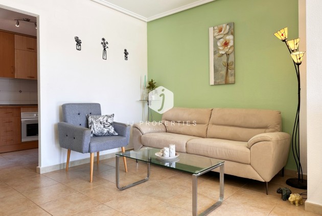 Resale - Bungalow -
Torrevieja - Costa Blanca