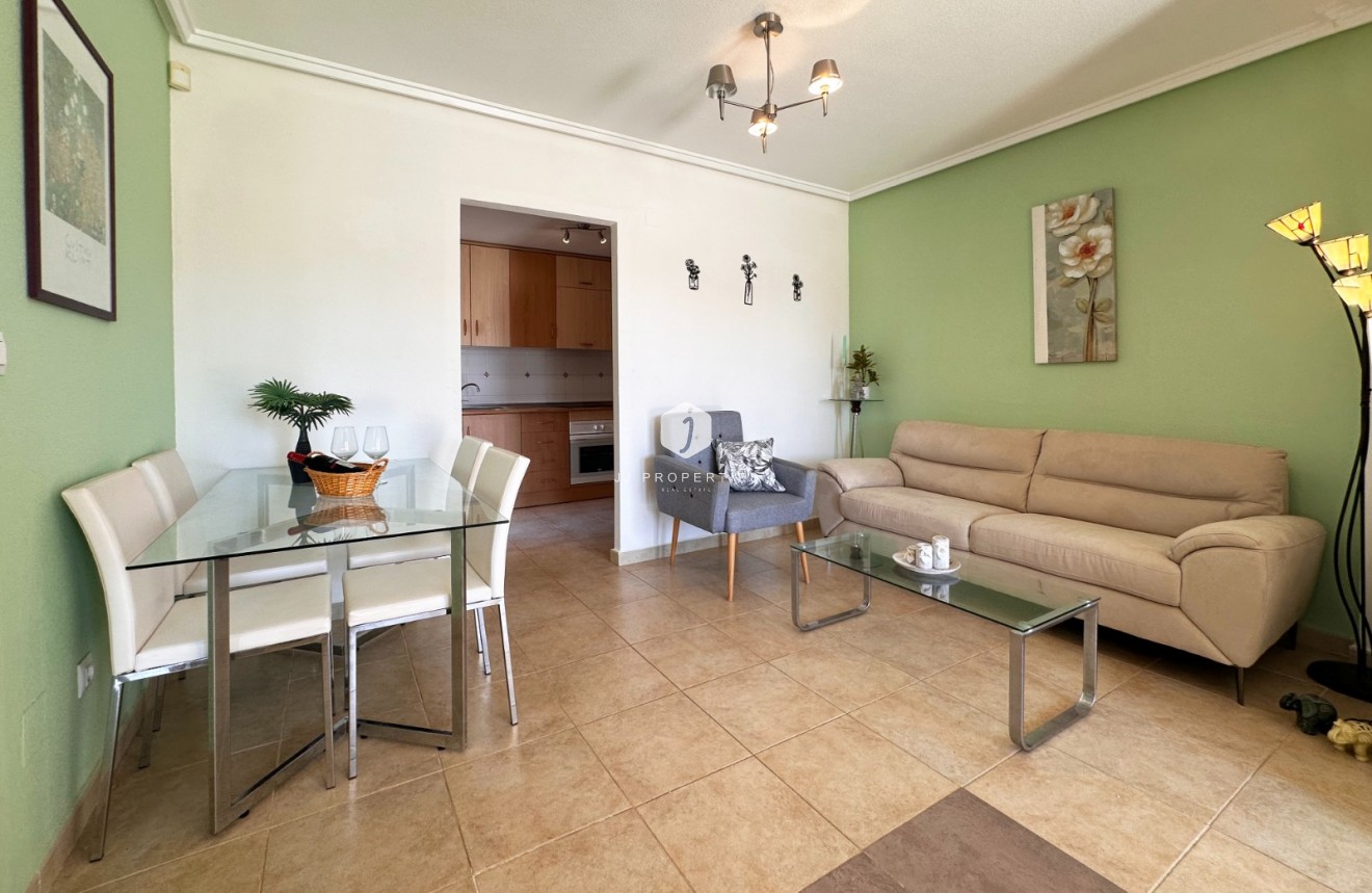 Resale - Bungalow -
Torrevieja - Costa Blanca