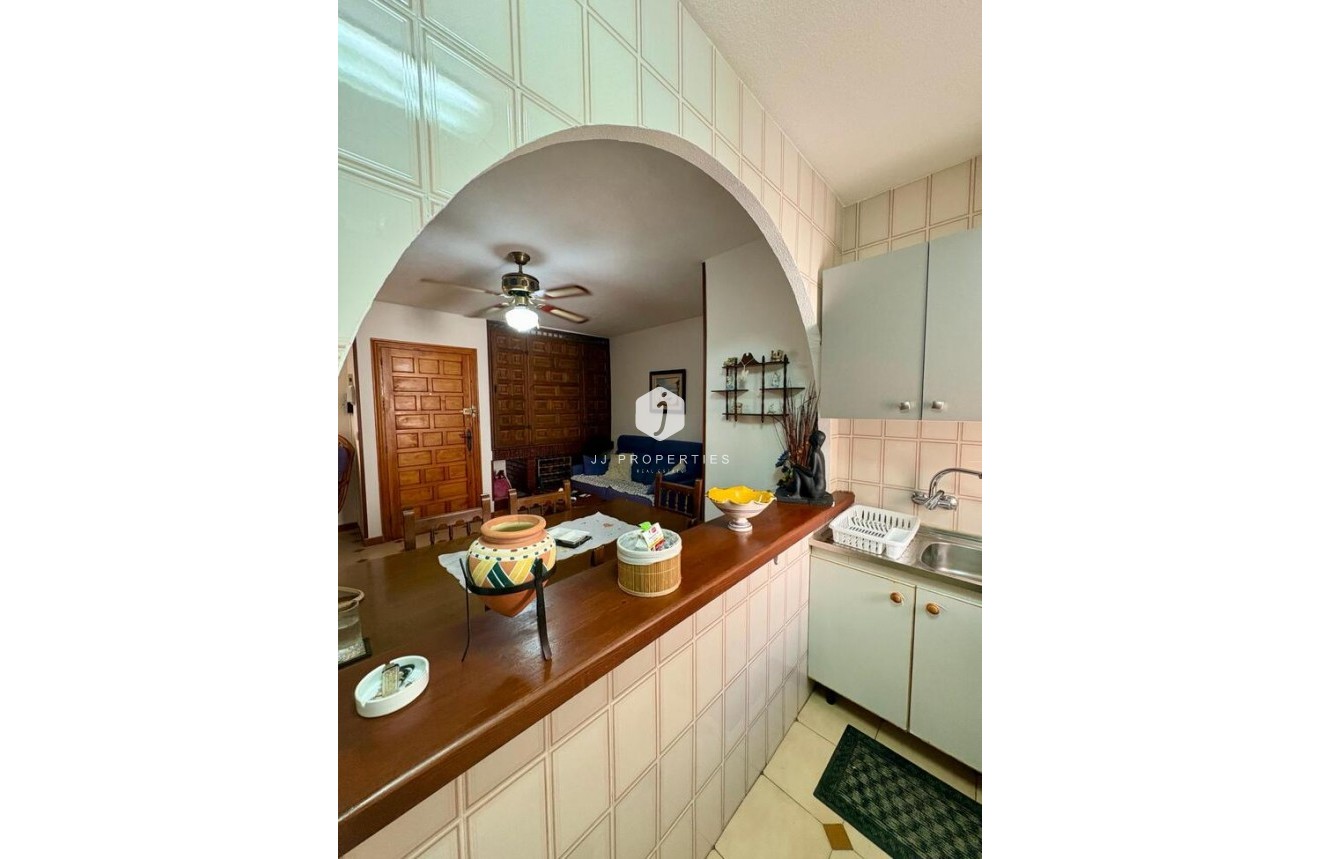 Segunda mano - Apartamento / piso -
Torrelamata - Costa Blanca