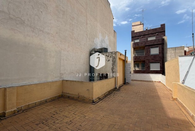 Resale - Apartment / flat -
Torrevieja - Centro