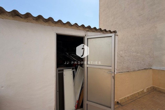 Resale - Apartment / flat -
Torrevieja - Centro