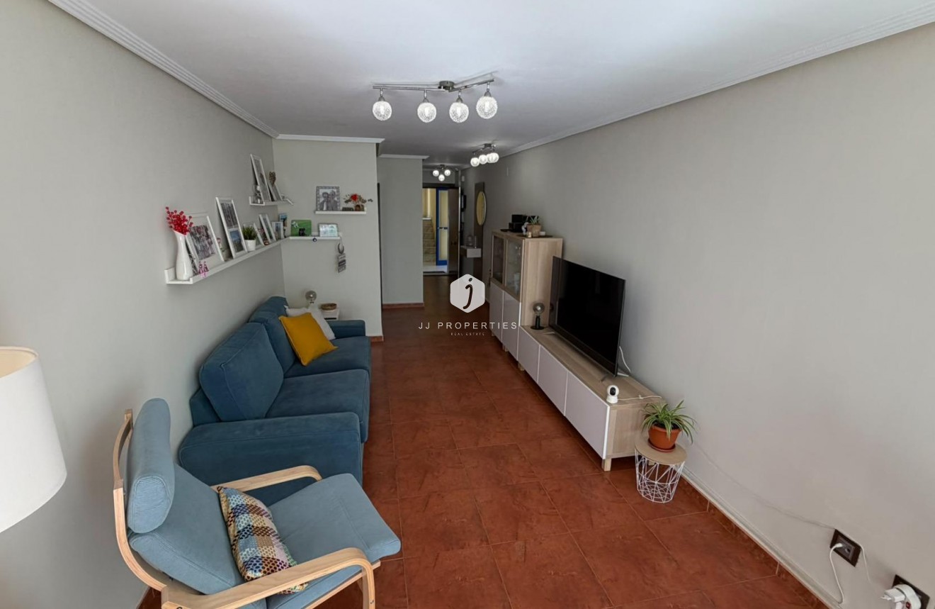 Resale - Apartment / flat -
Torrevieja - Torreblanca