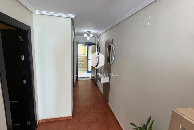Resale - Apartment / flat -
Torrevieja - Torreblanca