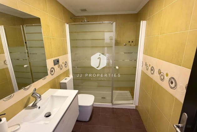 Resale - Apartment / flat -
Torrevieja - Torreblanca