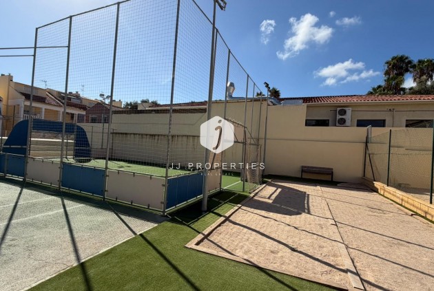Resale - Apartment / flat -
Torrevieja - Torreblanca