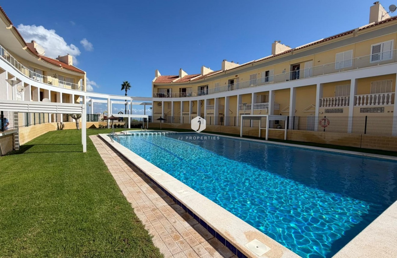 Resale - Apartment / flat -
Torrevieja - Torreblanca