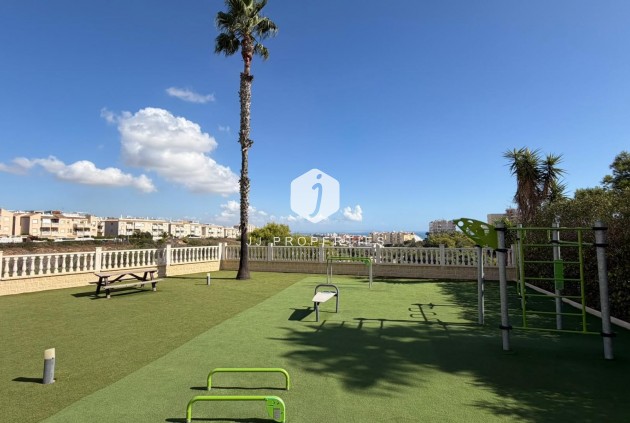 Resale - Apartment / flat -
Torrevieja - Torreblanca