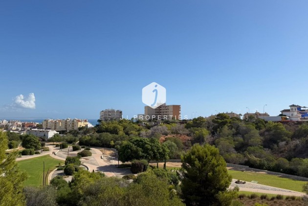 Resale - Apartment / flat -
Torrevieja - Torreblanca