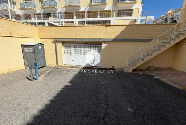Resale - Apartment / flat -
Torrevieja - Torreblanca