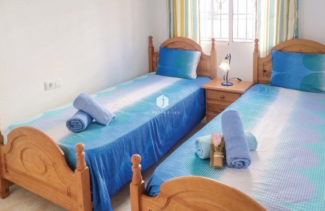 Resale - Chalet -
Torrevieja - Carrefour