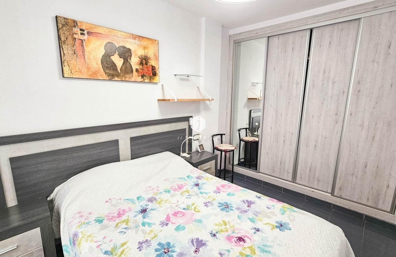 Tweedehands - Appartement / flat -
Torrevieja - PARQUE DE LAS NACIONES