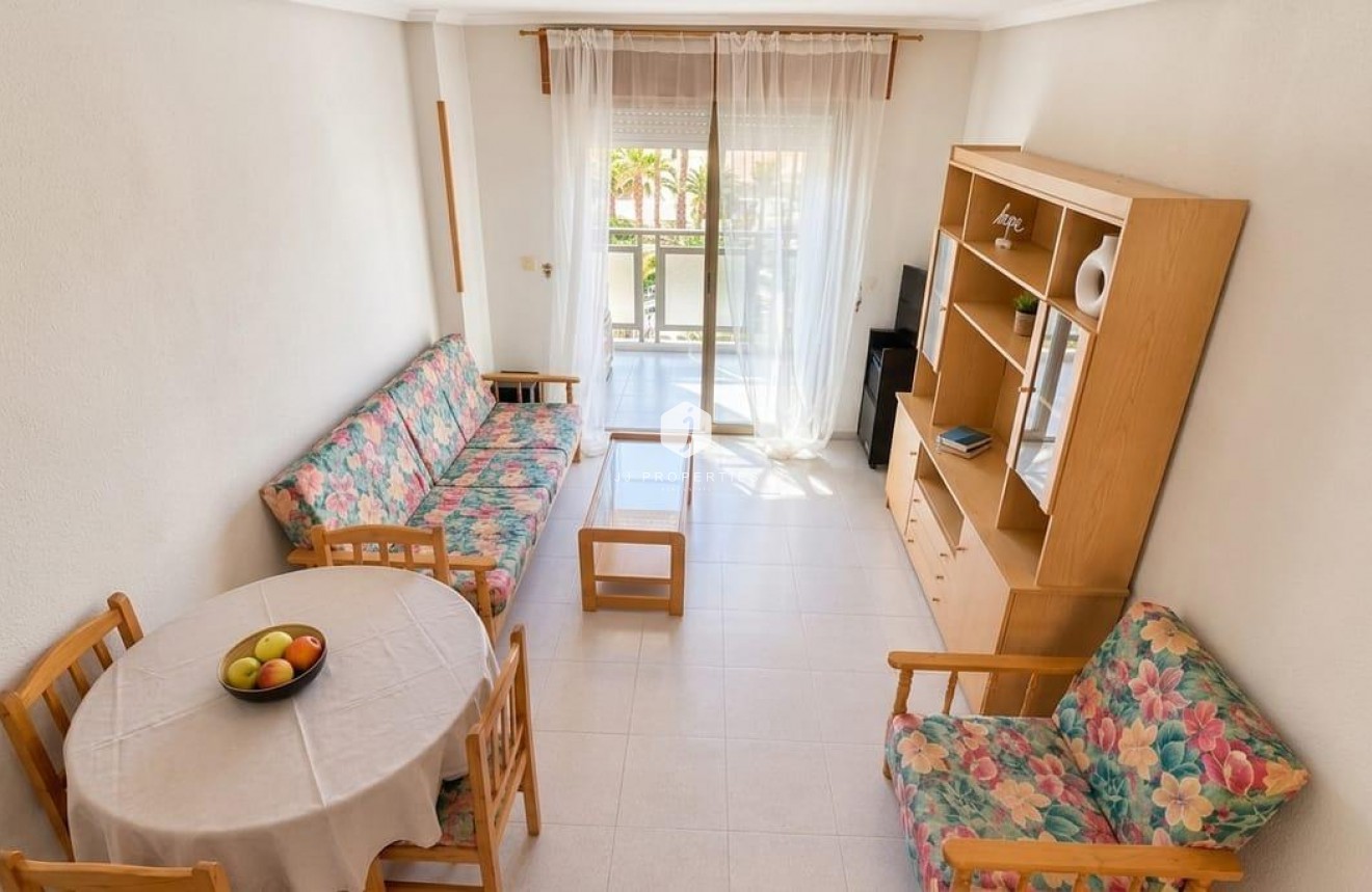 Tweedehands - Appartement / flat -
Torrevieja - La Siesta - El Salado - Torreta