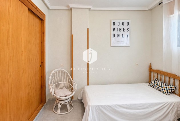 Tweedehands - Appartement / flat -
Torrevieja - La Siesta - El Salado - Torreta