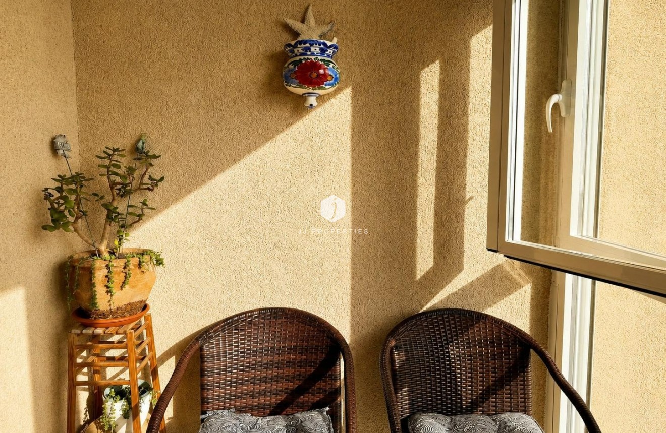 Long Term Rental - Apartment / flat -
Torrevieja - Cabo cervera