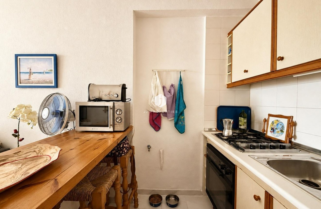 Long Term Rental - Apartment / flat -
Torrevieja - Cabo cervera