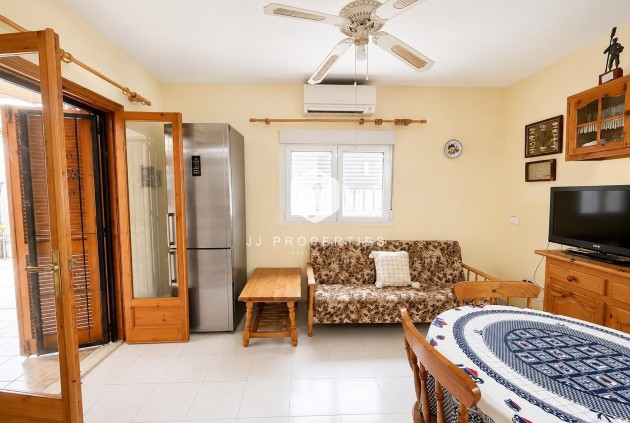 Long Term Rental - Chalet -
Torrevieja - Nueva Torrevieja