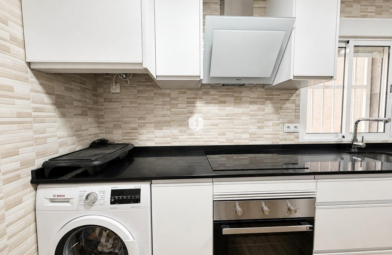 Long Term Rental - Chalet -
Torrevieja - Nueva Torrevieja