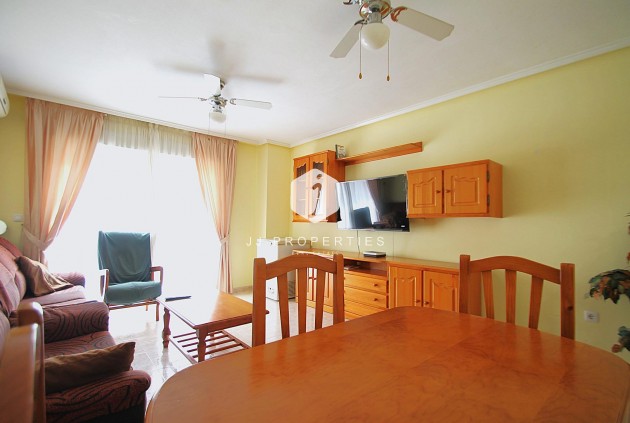 Aus zweiter Hand - Wohnung -
Torrevieja - Las Piscinas Naturales