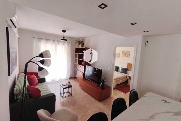 Aus zweiter Hand - Penthouse -
Torrevieja - PARQUE DE LAS NACIONES