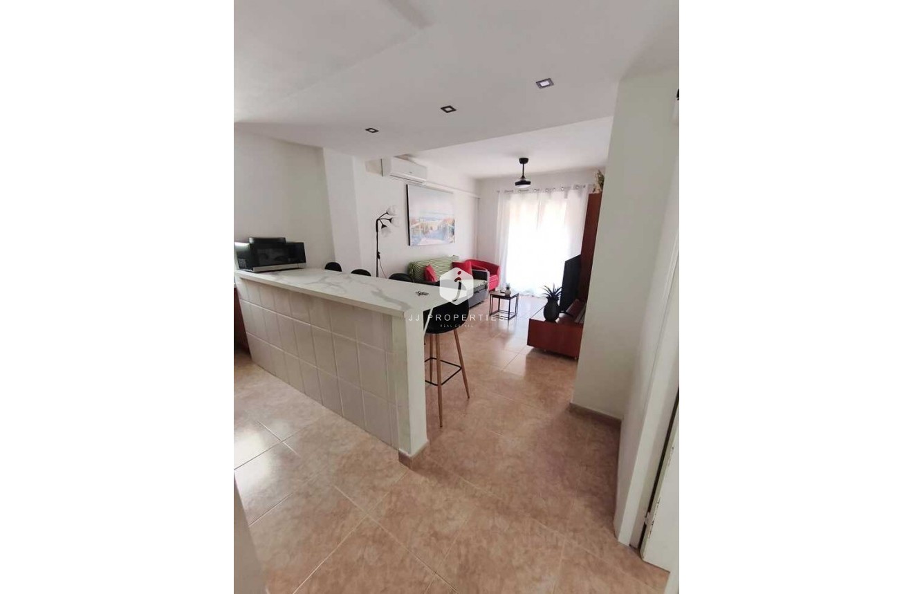 Aus zweiter Hand - Penthouse -
Torrevieja - PARQUE DE LAS NACIONES