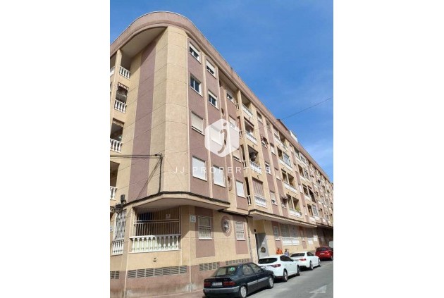 Aus zweiter Hand - Penthouse -
Torrevieja - PARQUE DE LAS NACIONES