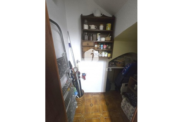 Tweedehands - duplex -
Torrevieja - Habaneras