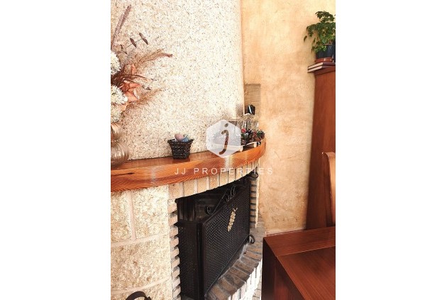 Resale - Apartment / flat -
Torrevieja - Centro