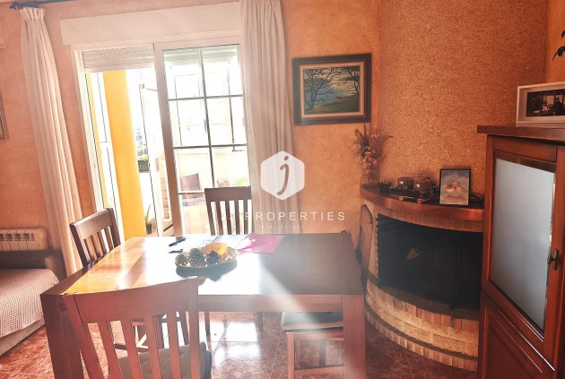 Resale - Apartment / flat -
Torrevieja - Centro