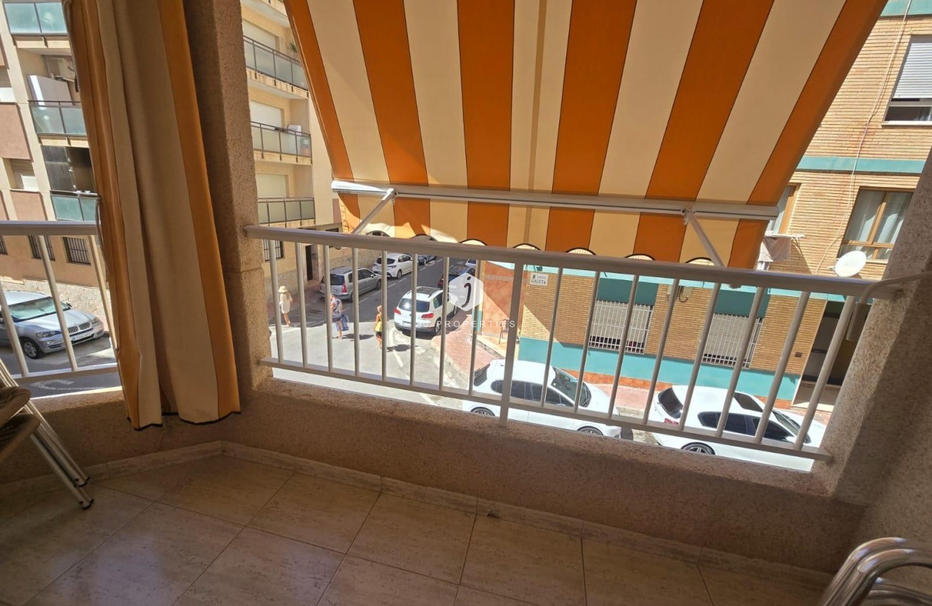 Tweedehands - Appartement / flat -
Torrevieja - Playa del Cura