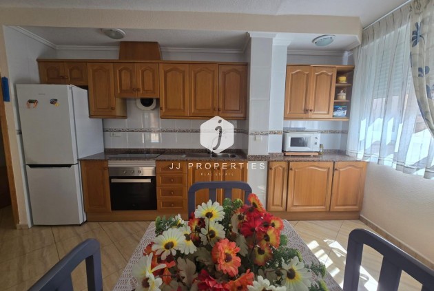 Tweedehands - Appartement / flat -
Torrevieja - Playa del Cura