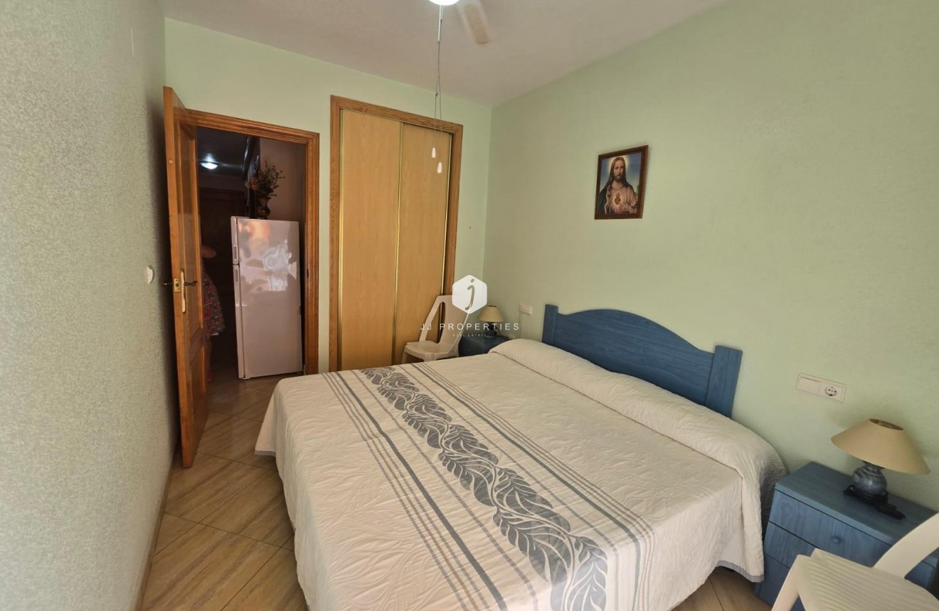 Tweedehands - Appartement / flat -
Torrevieja - Playa del Cura