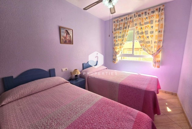 Tweedehands - Appartement / flat -
Torrevieja - Playa del Cura