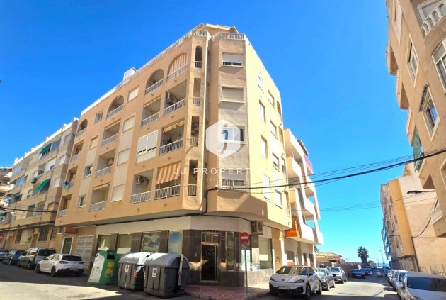 Tweedehands - Appartement / flat -
Torrevieja - Playa del Cura