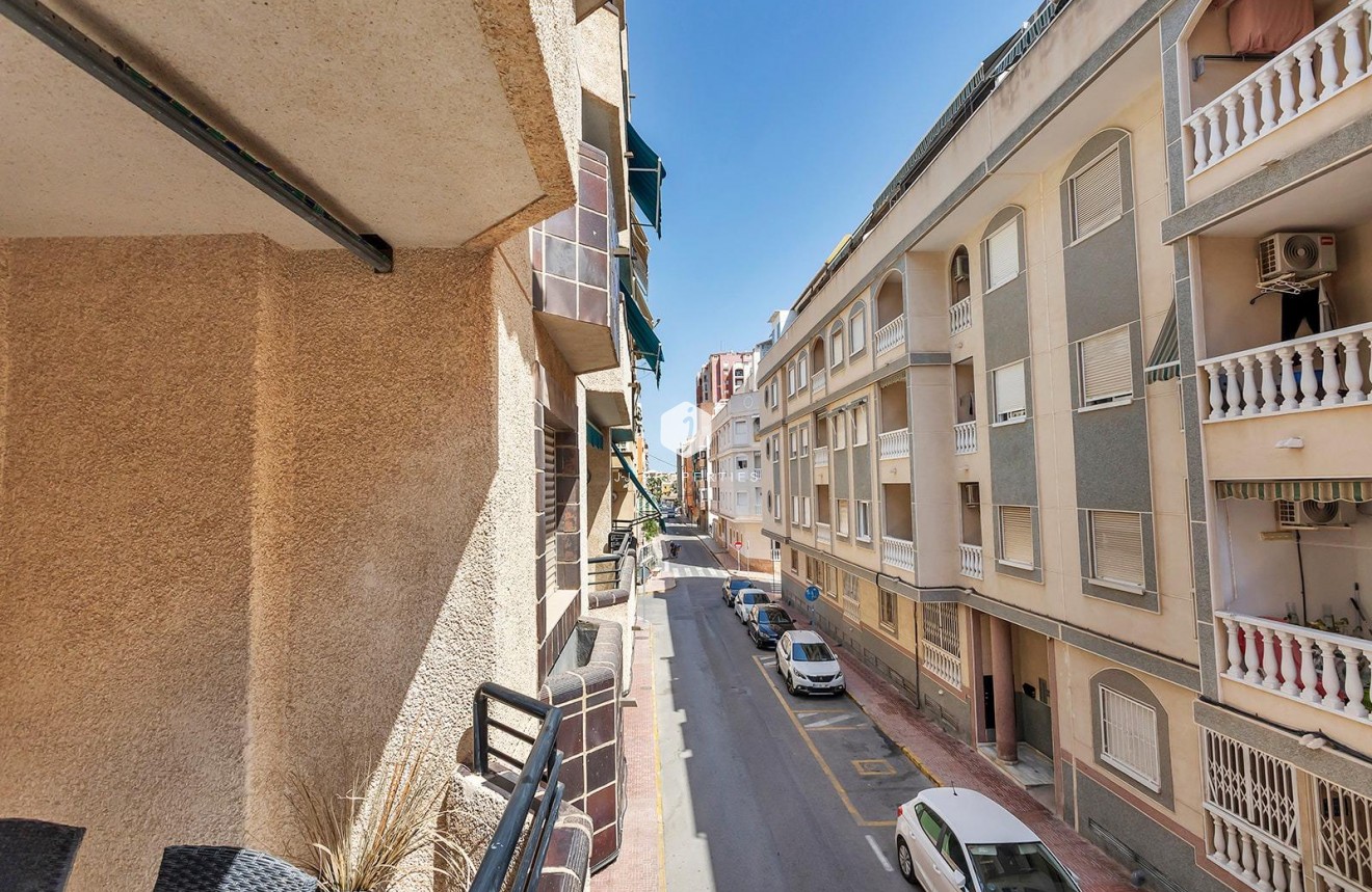 Aus zweiter Hand - Wohnung -
Torrevieja - Playa de los Locos