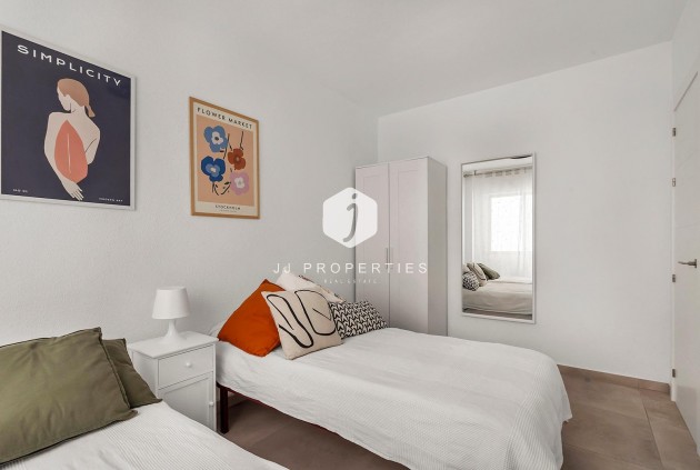 Aus zweiter Hand - Wohnung -
Torrevieja - Playa de los Locos