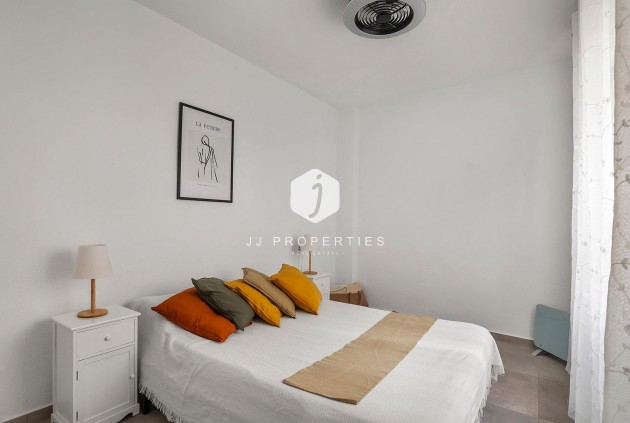 Aus zweiter Hand - Wohnung -
Torrevieja - Playa de los Locos