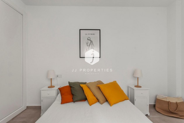 Aus zweiter Hand - Wohnung -
Torrevieja - Playa de los Locos
