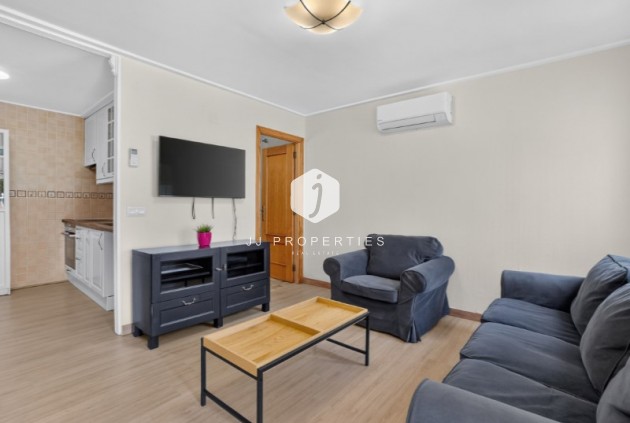 D'occasion - Chalet -
Torrevieja - Costa Blanca