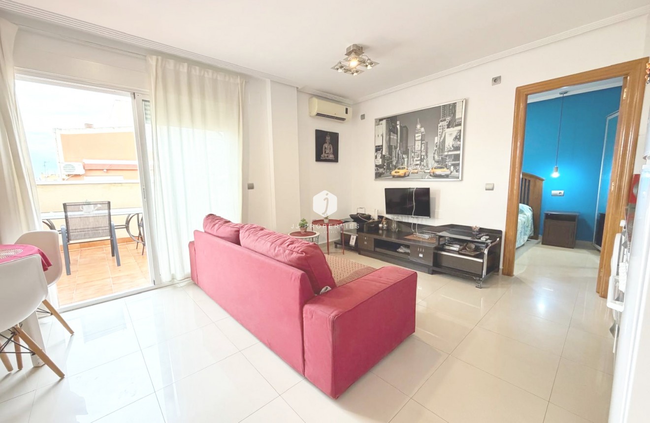 Aus zweiter Hand - Penthouse -
Torrevieja - Centro