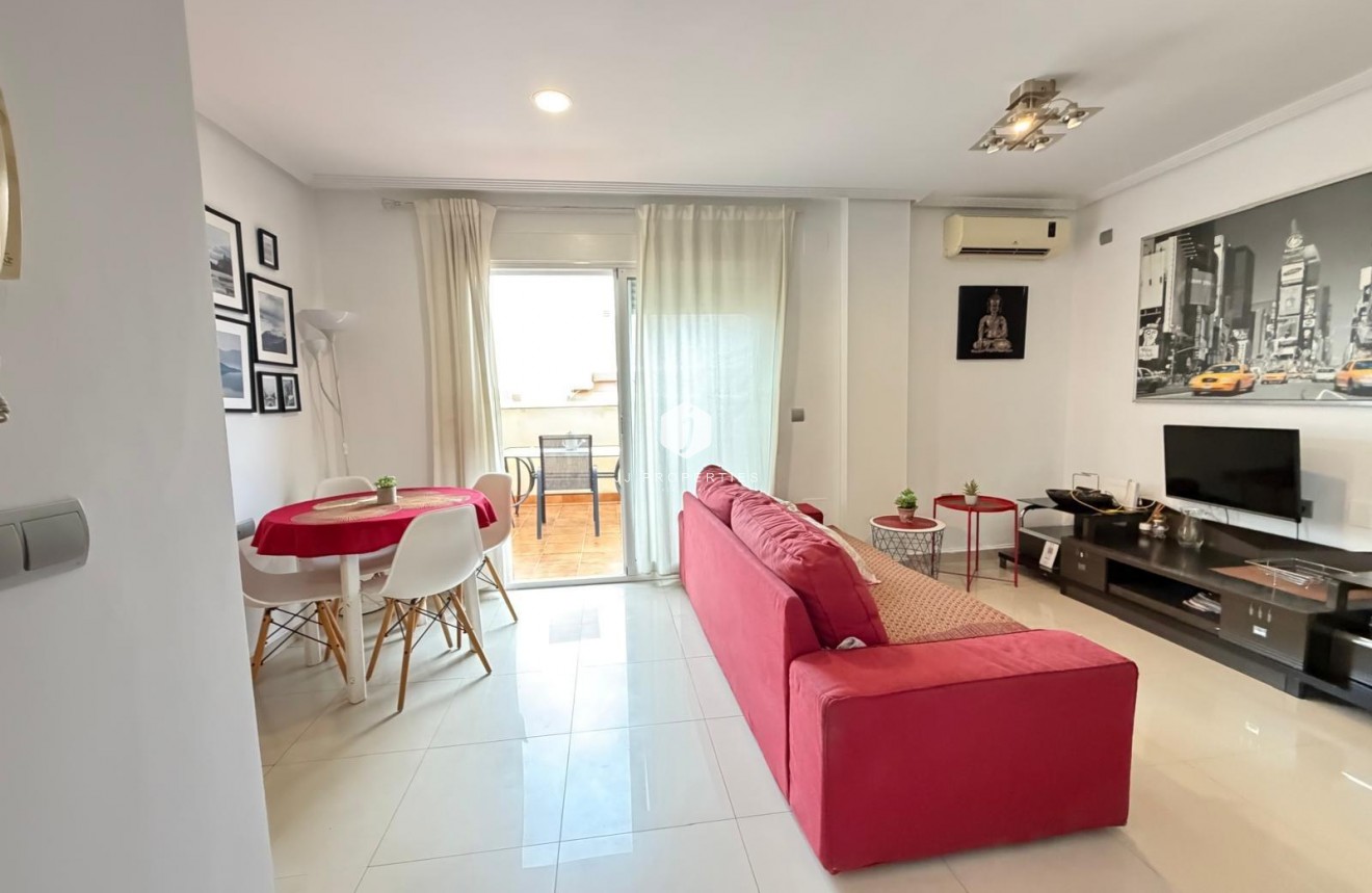 Aus zweiter Hand - Penthouse -
Torrevieja - Centro