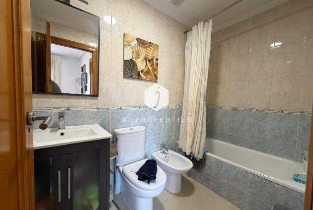 Aus zweiter Hand - Penthouse -
Torrevieja - Centro