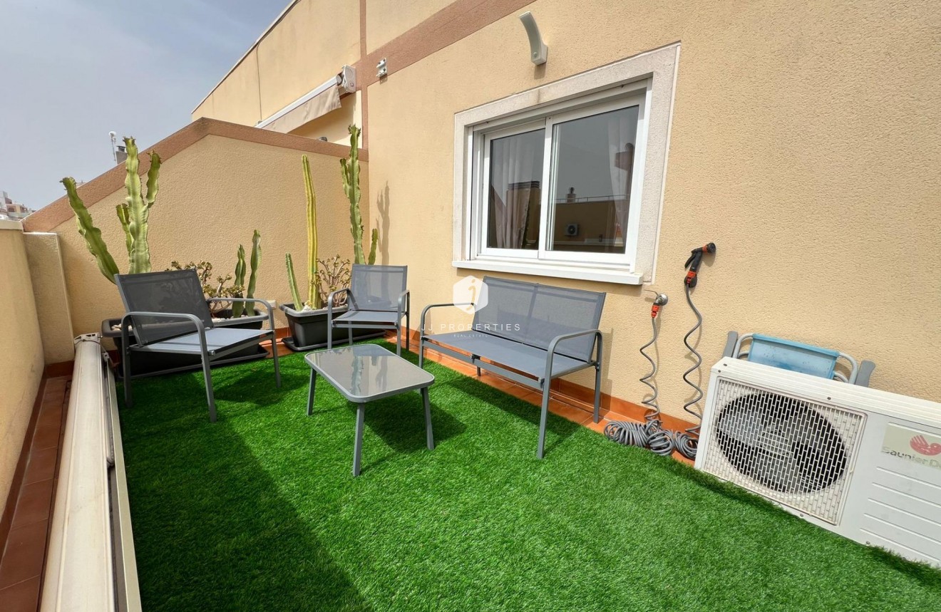 Aus zweiter Hand - Penthouse -
Torrevieja - Centro