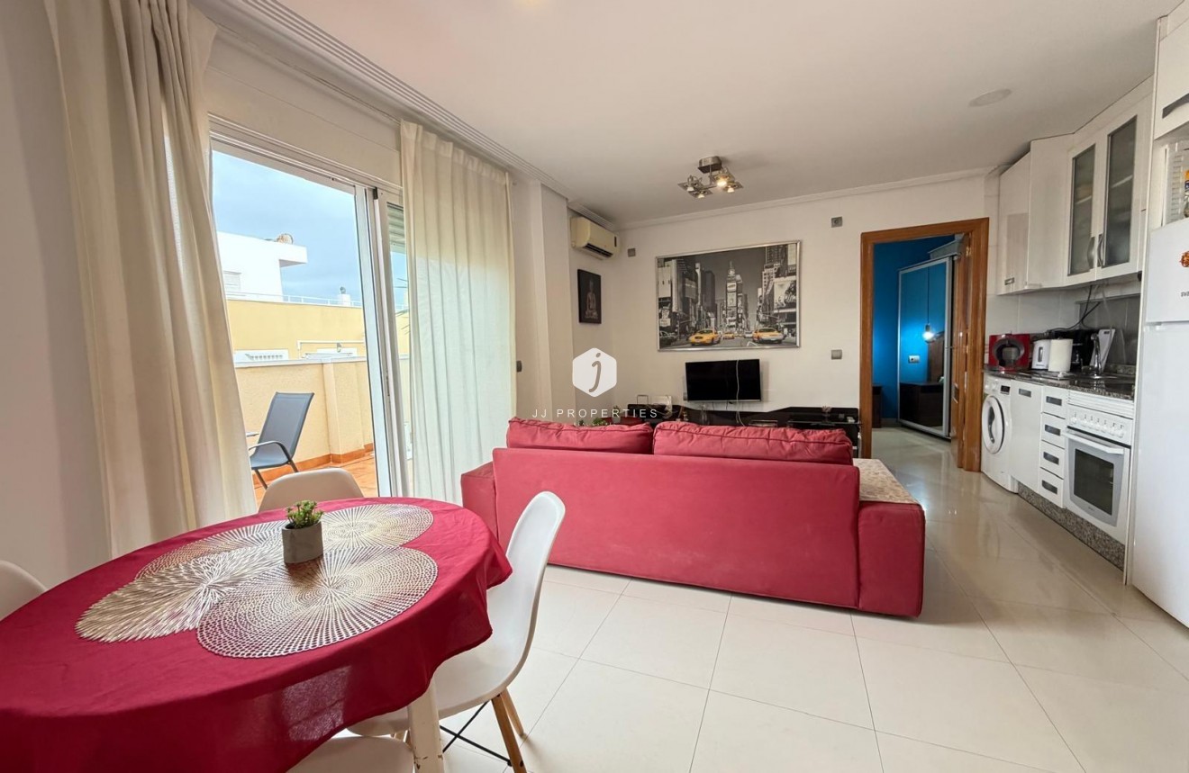 Aus zweiter Hand - Penthouse -
Torrevieja - Centro