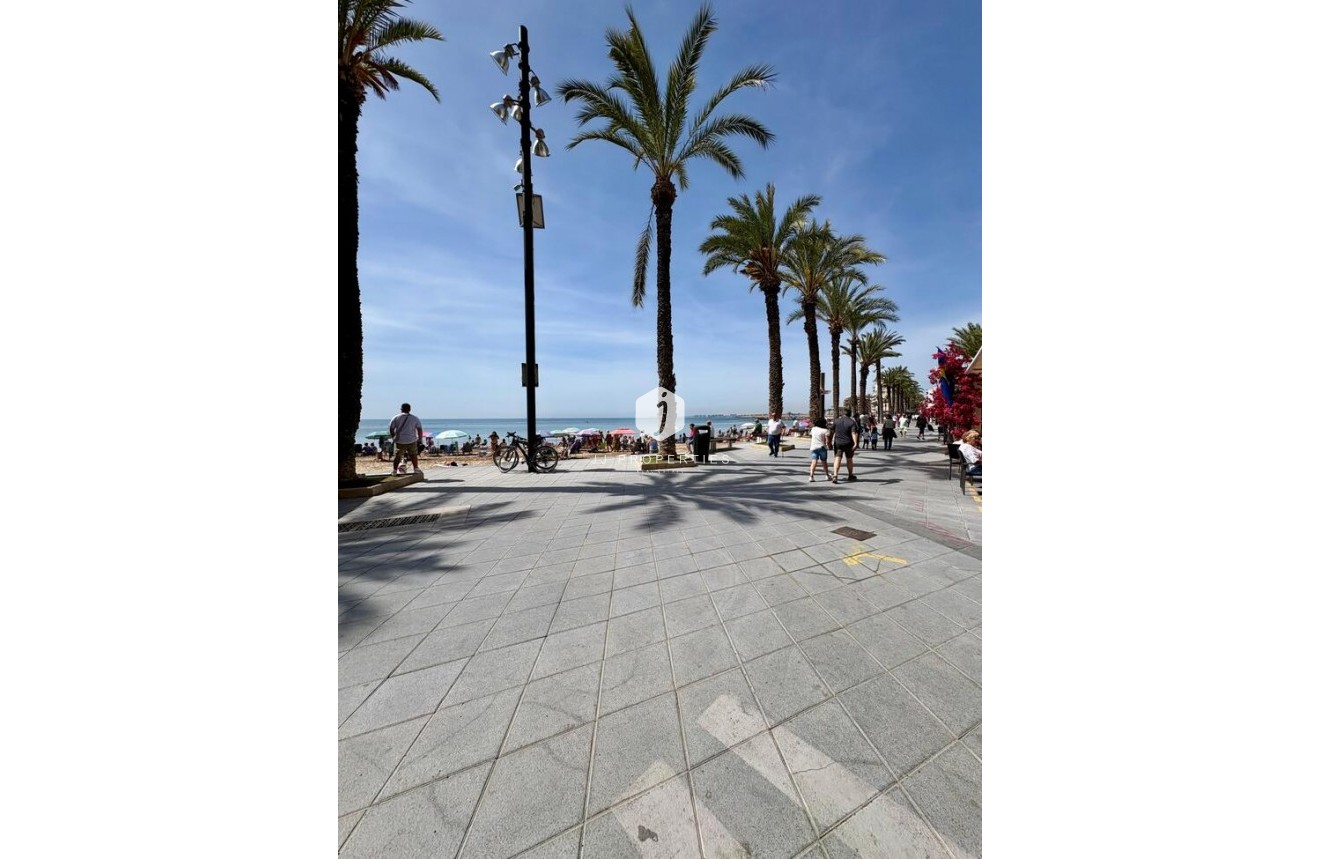 Tweedehands - Appartement / flat -
Torrevieja - Costa Blanca