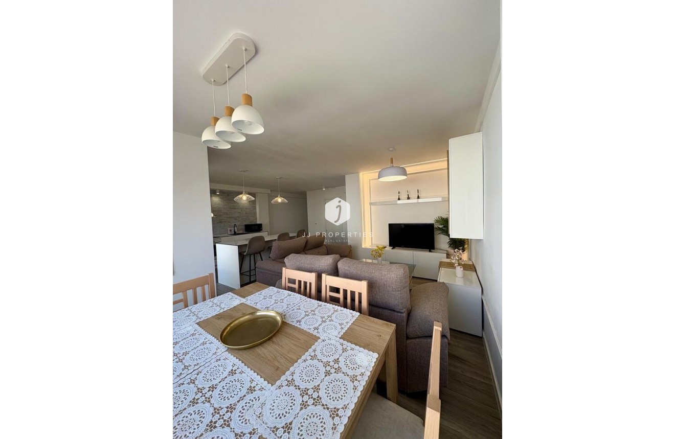 Tweedehands - Appartement / flat -
Torrevieja - Costa Blanca
