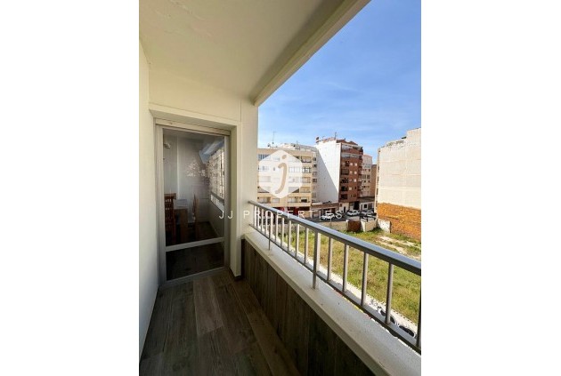 Tweedehands - Appartement / flat -
Torrevieja - Costa Blanca